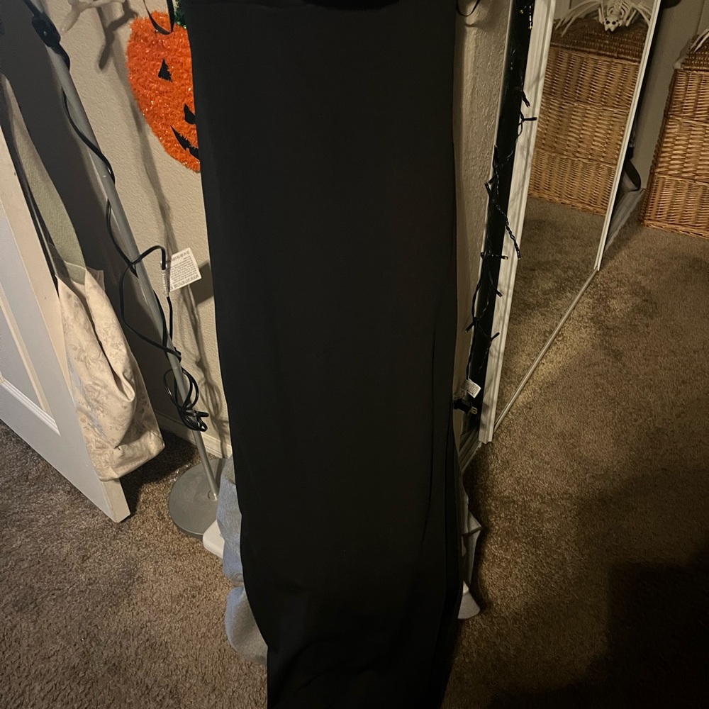 Elegant Black Maxi Dress